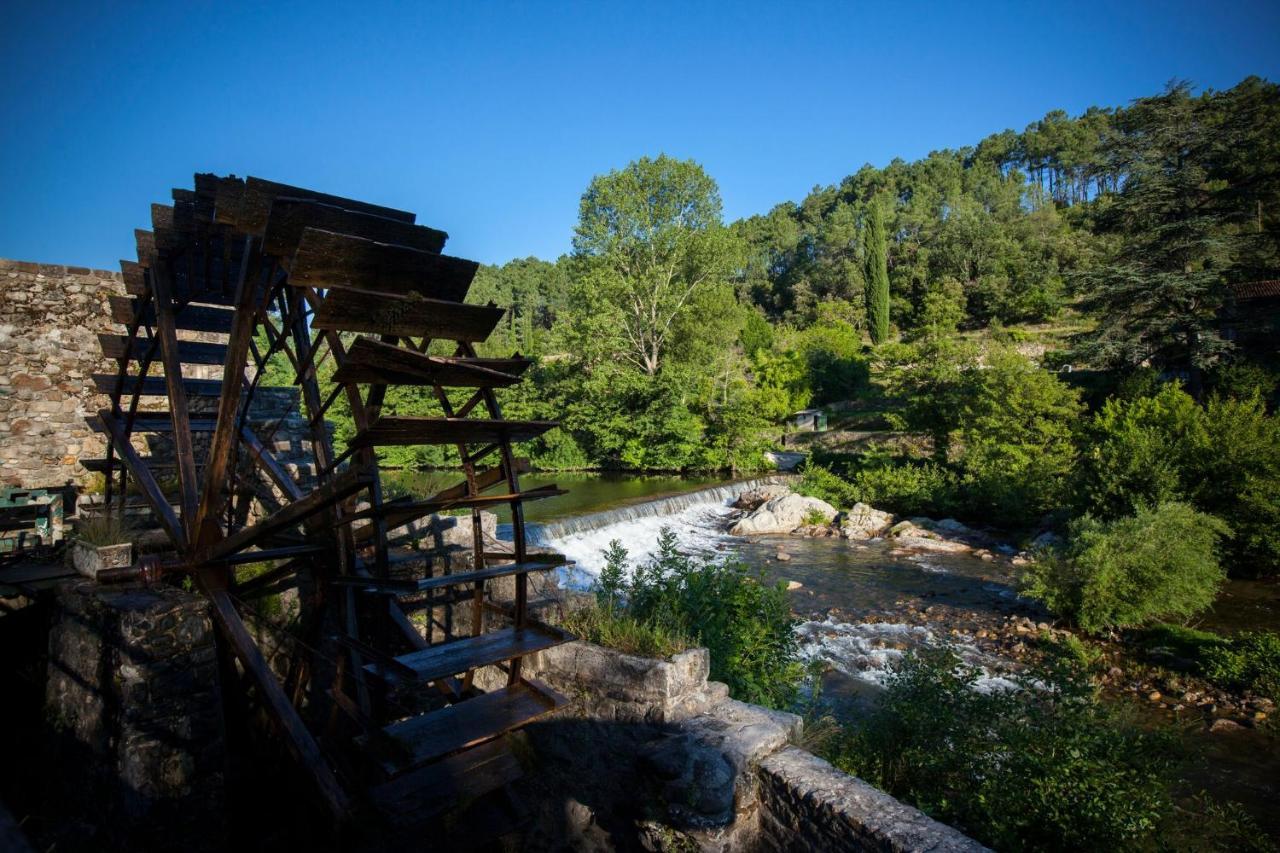 La Papeterie De Corbes Bed & Breakfast ภายนอก รูปภาพ